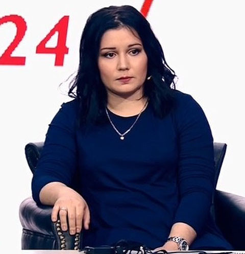 Дочь Вали Исаевой, родившей в 11 лет, выросла: 21-летняя Амина строит свою жизнь вдали от матери