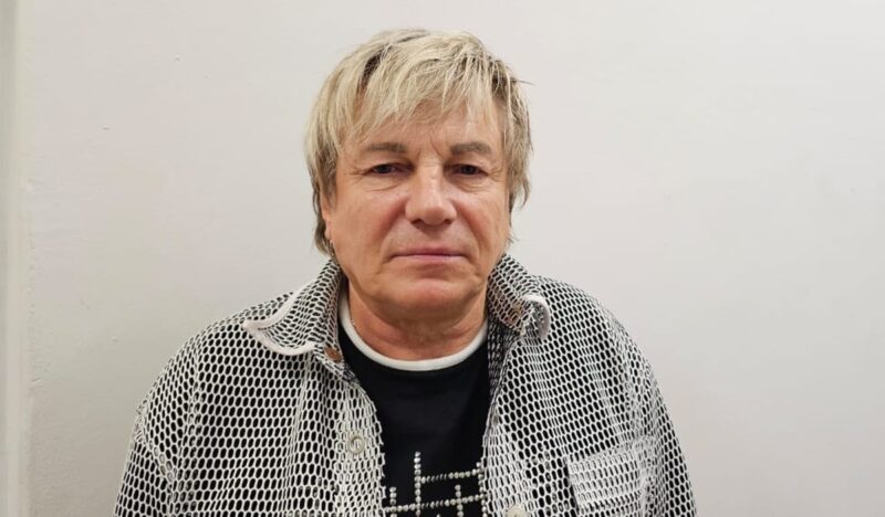 Их помнят миллионы: как выглядели в молодости звёзды 80-х и 90-х