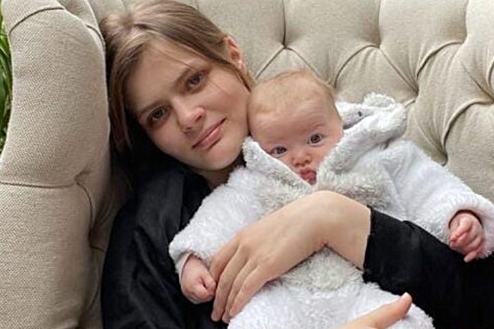 44 года брака и власть: как Кира Саксаганская стала главной силой за спиной Алексея Учителя