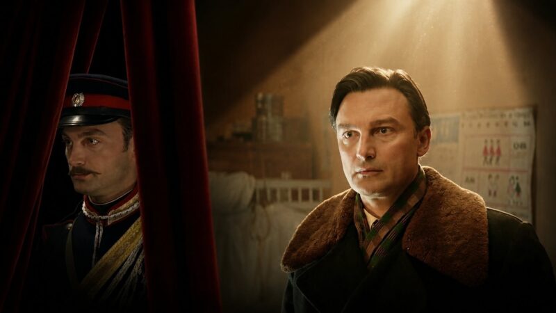 15 лет ждали детей, а потом усыновили пятерых: история актера Александра Арсентьева и его жены