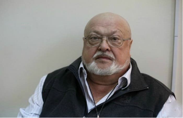 Борис Быстров: история Аладдина, который потерял всё из-за страсти, но нашёл счастье в голосе Гомера Симпсона