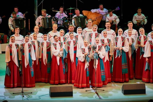 Русский народный хор им. М.Е. Пятницкого.
