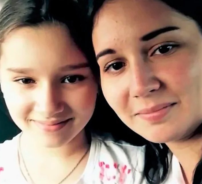 Дочь Вали Исаевой, родившей в 11 лет, выросла: 21-летняя Амина строит свою жизнь вдали от матери