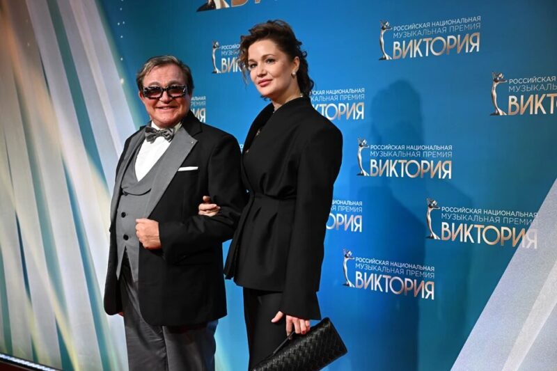 Екатерина Гусева, новая спутница Дмитрия Диброва, на 23 года младше телеведущего