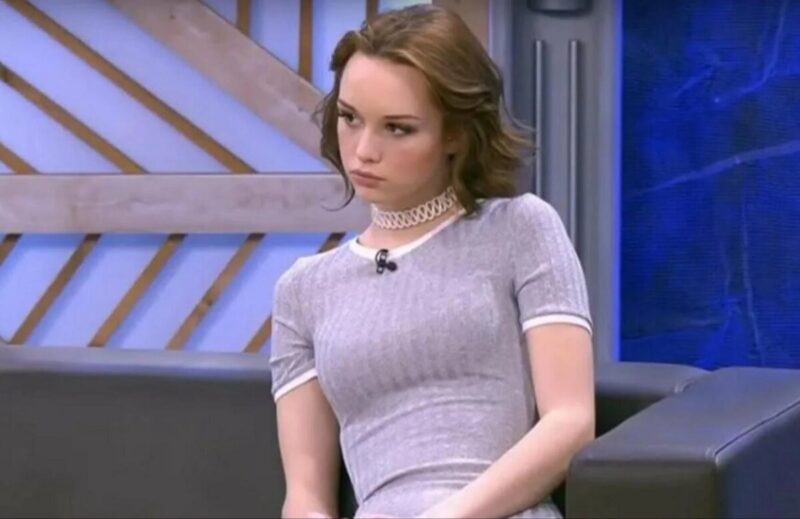 Диана Шурыгина.
