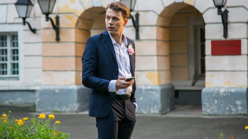 Внук Андрея Миронова: как 34-летний Андрей Миронов-Удалов строит тихую жизнь и поражает сходством с дедом