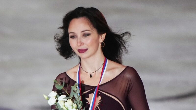 «Императрица» ушла со льда в 29: как Туктамышева нашла счастье с молодым чемпионом и стала тренером