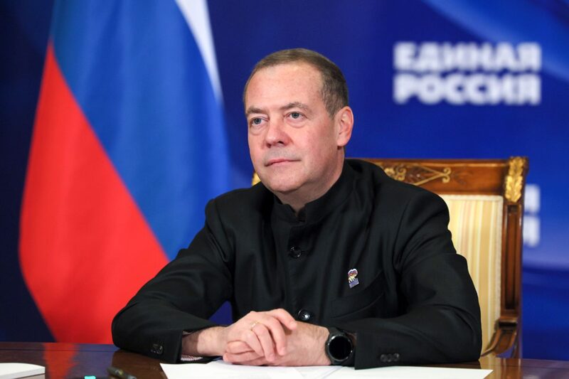 Кадровый шторм: отставка Набиуллиной, новый пост Медведева и судьба Володина