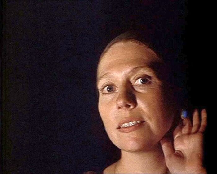 Лариса Кизилова в фильме «Зеркало», 1974 год