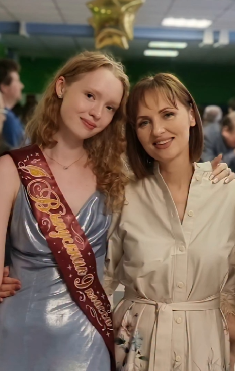 Елена Ксенофонтова с дочерью Софьей
