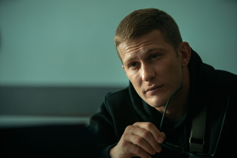 Кадр из сериала «Кошка»
