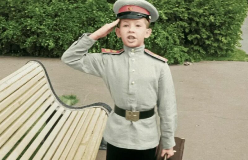 Актер Андрей Громов, исполнивший роль суворовца Вани Трофимова