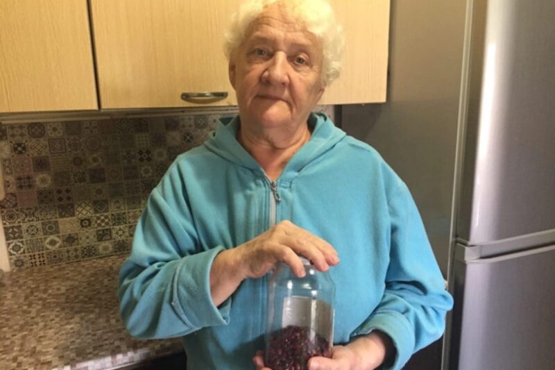 «Это не жизнь, а издевательство»: как 74-летняя пенсионерка выживает на 19 тысяч рублей в месяц