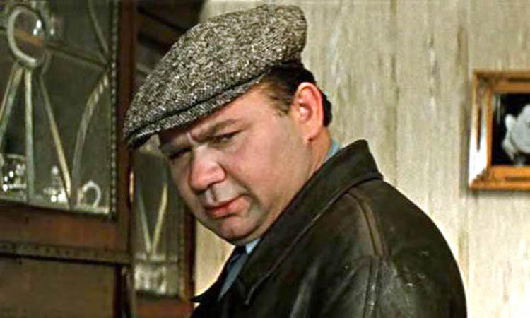 Евгений Леонов в драматической роли Ивана Приходько
