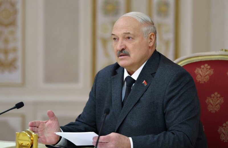 Закрытый визит на Валдай: почему в Сети заговорили о разногласиях между Владимиром Путиным и Александром Лукашенко
