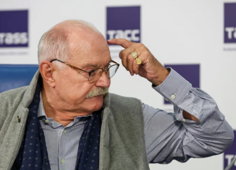 «Паспорт — не скидочная карта»: почему притязания Людмилы Порывай на российские льготы возмутили Никиту Михалкова