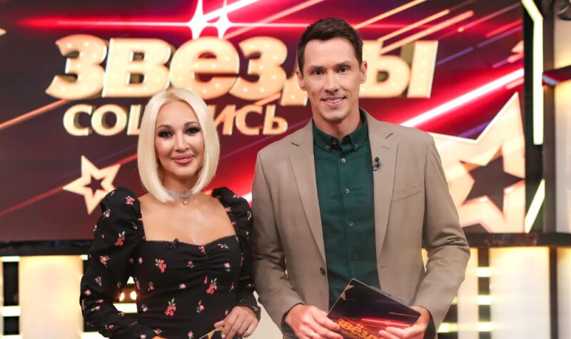 Телеведущие Тимур Еремеев и Лера Кудрявцева на съемочной площадке