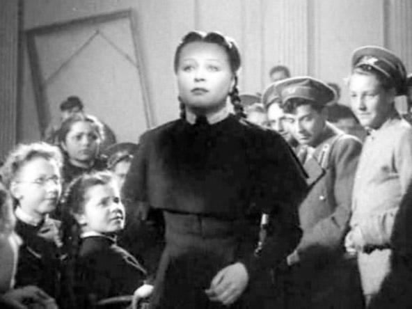 Пощёчина министру, лагеря и роковая операция в 85 лет: гордая судьба советской звезды Татьяны Окуневской