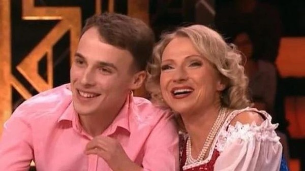 Разница в 17 лет и потеря прав на группу: как изменилась жизнь Лены Василёк после развода с Валерием Сёминым