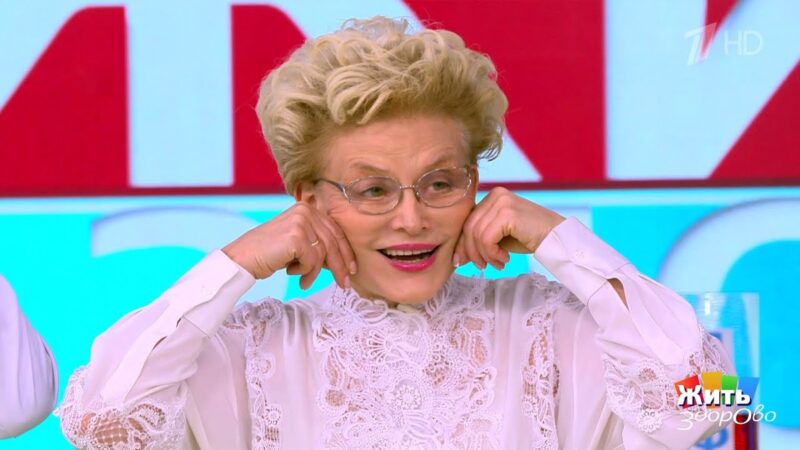 Правила питания, которые не меняются 20 лет: как устроен рацион 65-летней Елены Малышевой