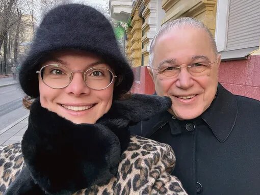 Кем была Татьяна Брухунова до встречи с Евгением Петросяном и какие слухи ходили о ней в театре