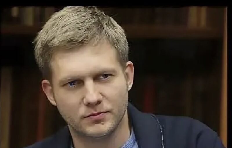 Слухи о тайной женитьбе Бориса Корчевникова и реальность: как сложился единственный брак телеведущего