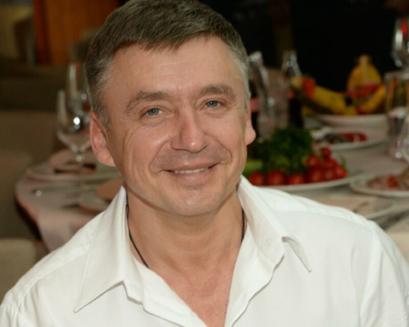 Антон Табаков