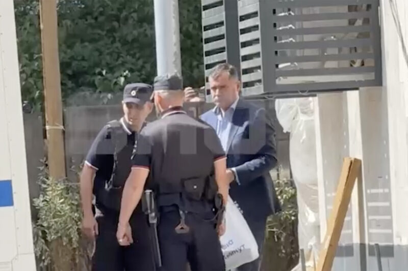 От хозяина неба до СИЗО: за что арестовали экс-главу Росавиации Александра Нерадько