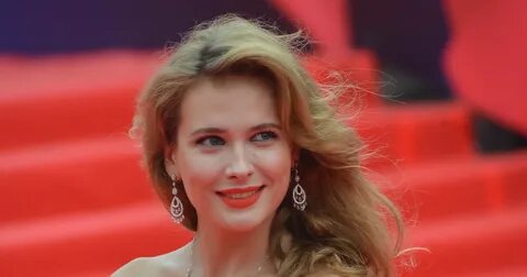Анна Горшкова