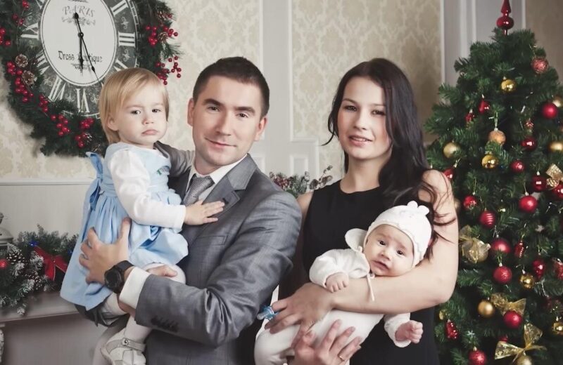 Олег Винник с первой супругой и детьми