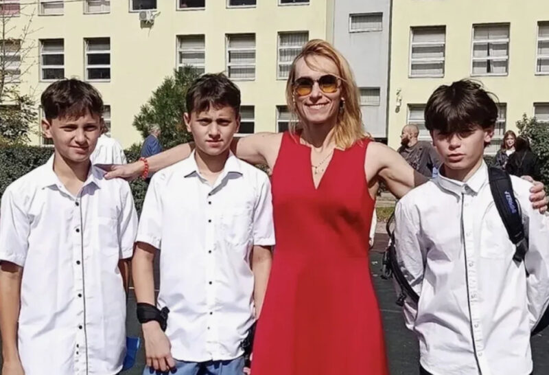 Звезда «Глухаря» Мария Болтнева одна вырастила тройняшек после отказа от редукции: какими стали ее сыновья спустя 13 лет