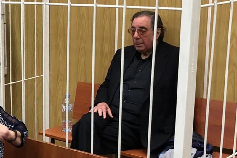 Без обручального кольца и поездок в колонию: как живут Наталия Дрожжина и Михаил Цивин после громкого приговора