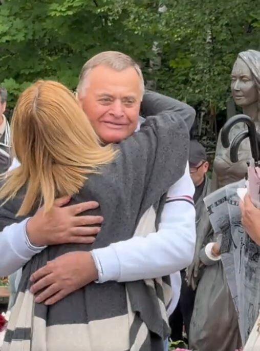 Карьера на телевидении в обмен на встречу с сыном: какой ультиматум обсуждают вокруг Дмитрия Шепелева и семьи Жанны Фриске