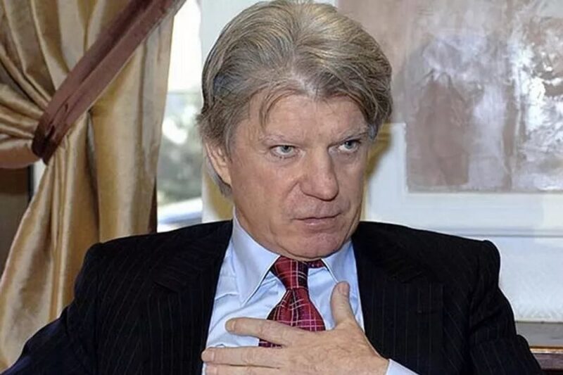 Почти 80 лет, развод и тишина в пустом дворце: как живет сегодня некогда богатейший фармацевтический король 90-х Владимир Брынцалов