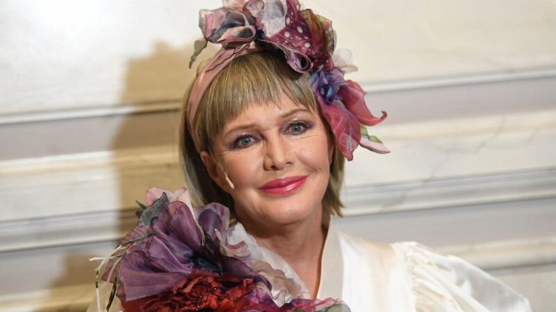 Актриса Елена Проклова