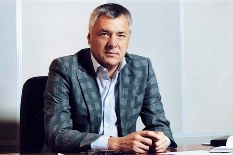 Продюсер Вячеслав Тельнов