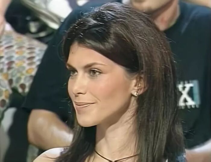 Актриса и телеведущая Регина Мянник