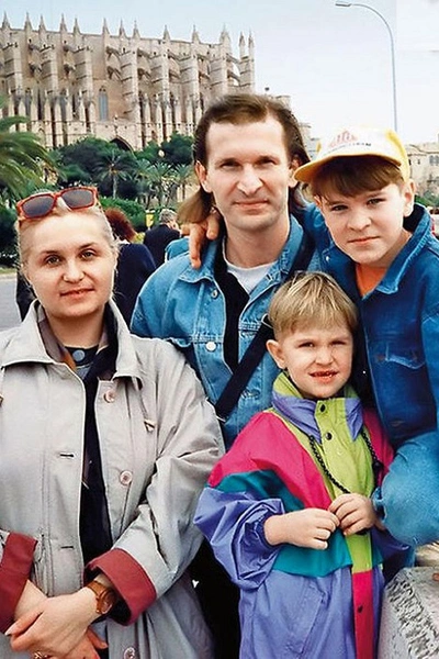 «Думал, что умру на бегу»: как Федор Добронравов вернулся к работе после инсульта и тяжелой операции