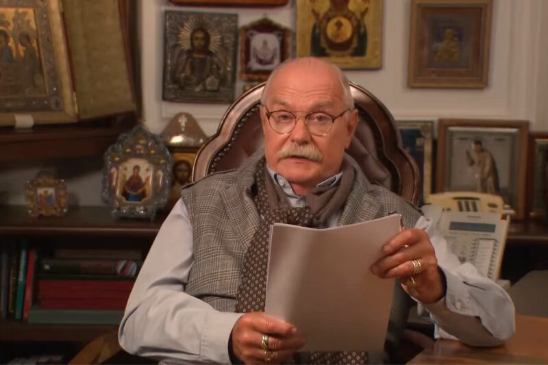 Кадр из авторской программы «Бесогон TV»