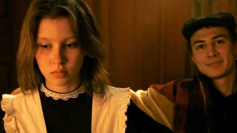 Анна Пересильд и ее коллега по сериалу Ярослав Могильников