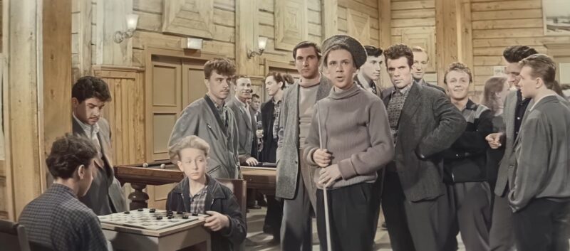 Любовь за кадром «Девчат»: кем были жены актеров легендарной советской комедии