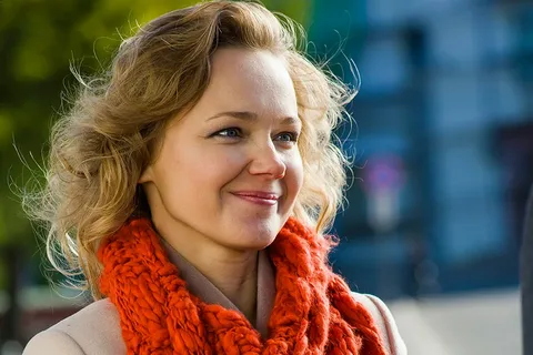 «В 18 лет вышла замуж за обычного парня»: почему звезда сериала «За всё тебя благодарю» выбрала семью вместо кино