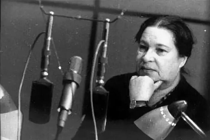Радиопрограмма помогла сотням разлученных семей найти друг друга