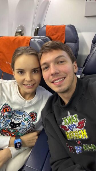 Дмитрий Соловьев и Дина Аверина готовятся стать родителями