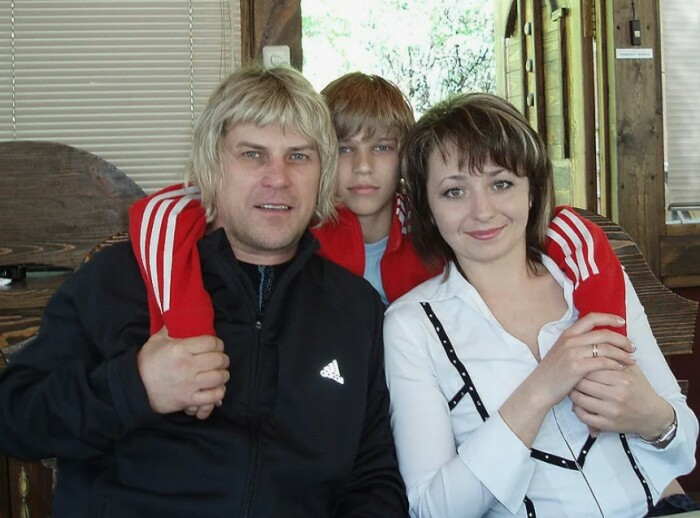 «Привёл любовницу к жене в новогоднюю ночь»: как одна ошибка разрушила первый брак Алексея Глызина и к чему артист пришёл к 71 году