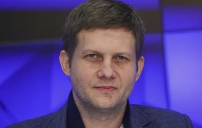 Слухи о тайной женитьбе Бориса Корчевникова и реальность: как сложился единственный брак телеведущего