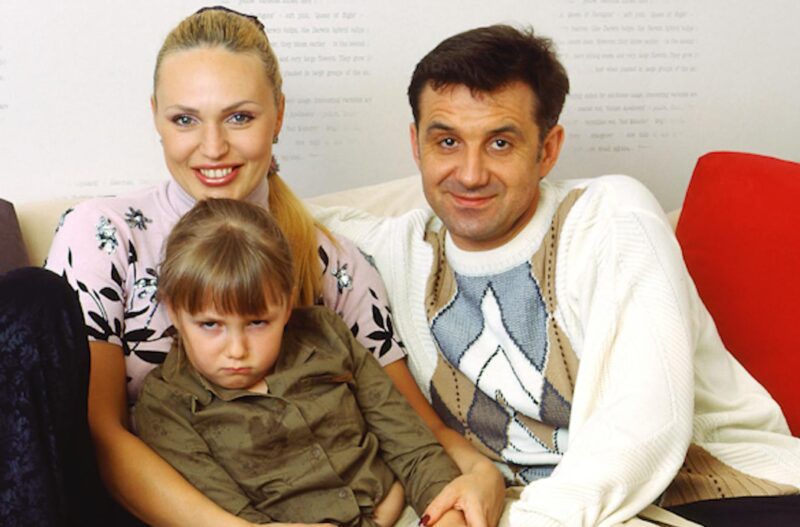 Алла Довлатова с мужем Дмитрием и дочерью