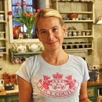Разница в 36 лет и испытание трагедией: почему Юлия Высоцкая и Андрей Кончаловский остаются вместе 28 лет