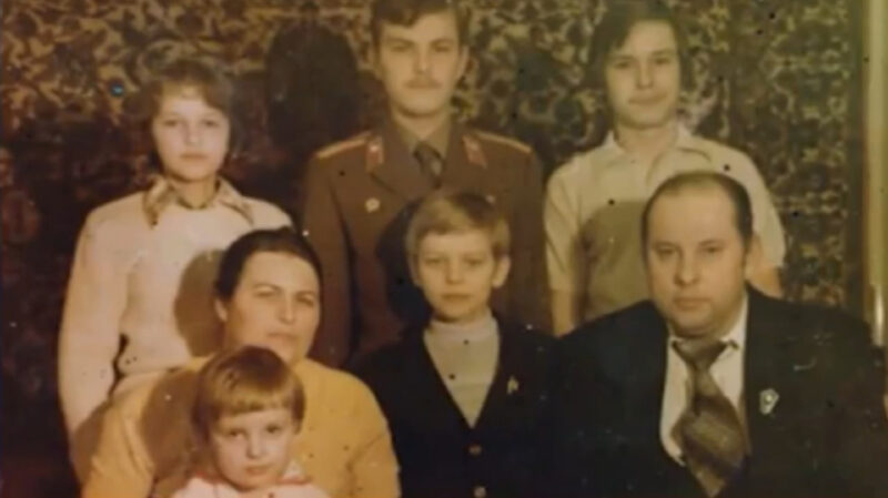 Палтус на 48 килограммов и ночные маршруты на гастролях: как рыбалка стала главной страстью Анатолия Кота