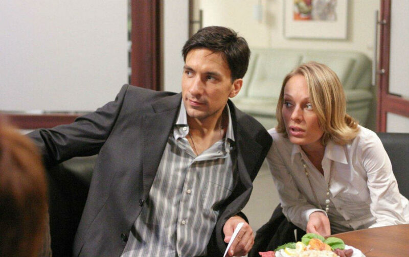 Актриса на съемках сериала «Не родись красивой»